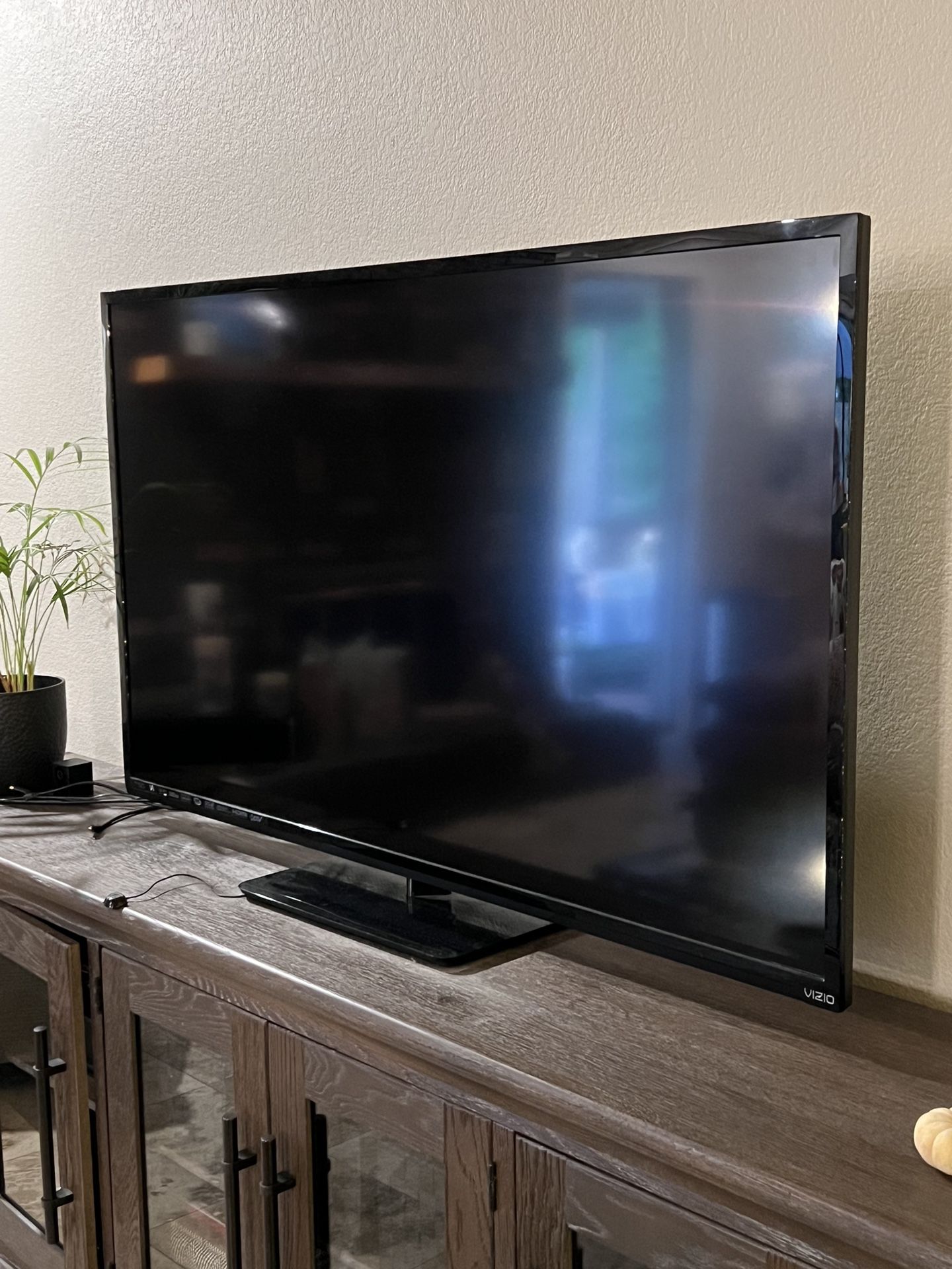 Vizio 60 Inch Tv for Sale in Tempe, AZ OfferUp