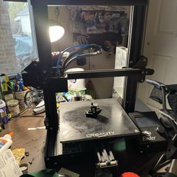 Creality Ender 3 pro W/ Aftermarket Parts.