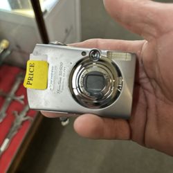 Canon no charger everything works