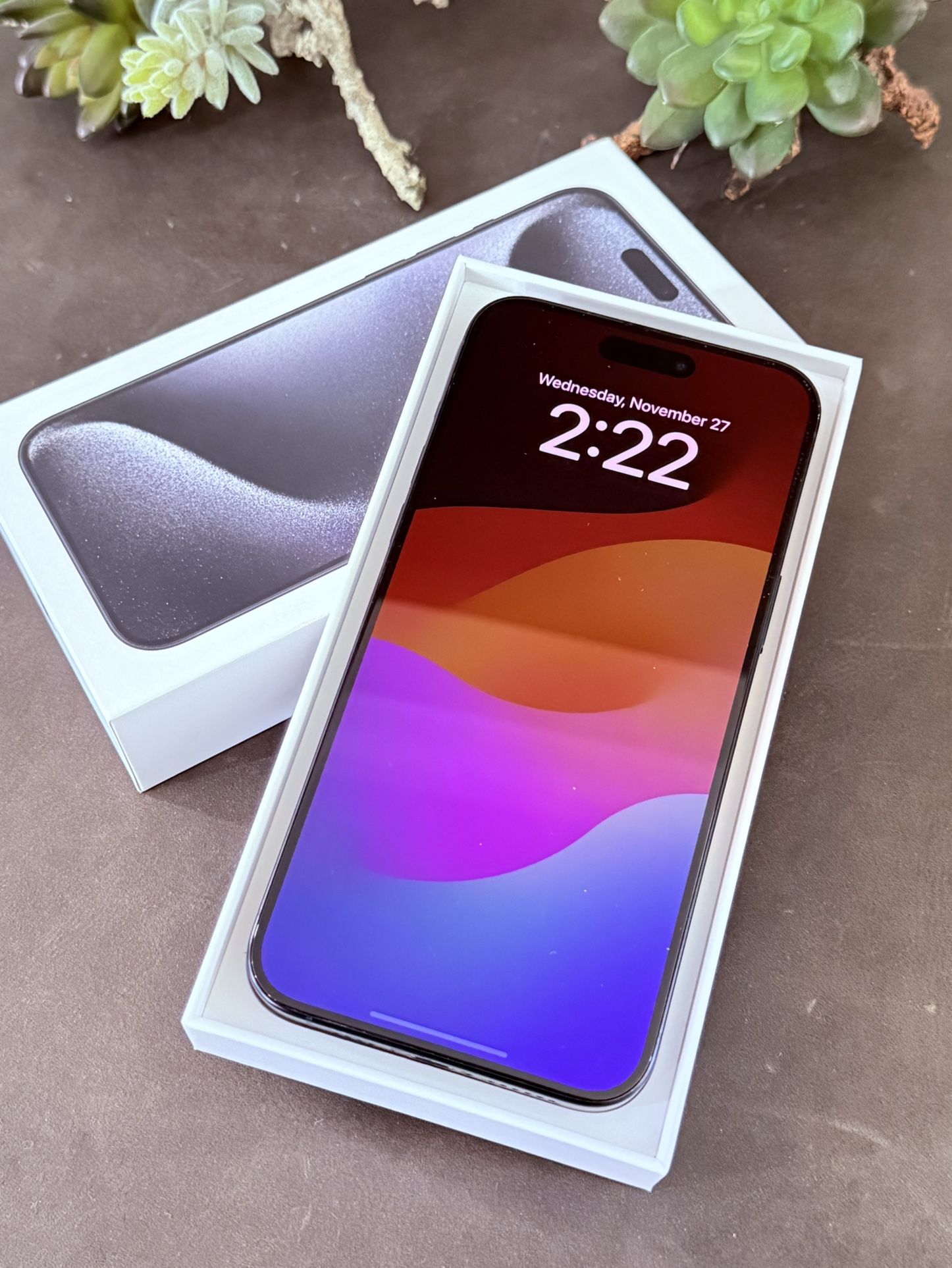 Apple iPhone 15 Pro Max 512GB Unlocked (Like New)