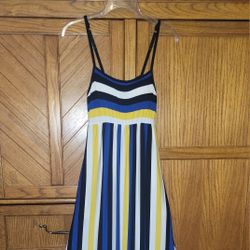 SOMA Size Small Super Soft Stretch Knit MAXI Sundress Adjustable Straps W/ Built-in Bra Excellent Condition PRICE Is Firm Cash Only 