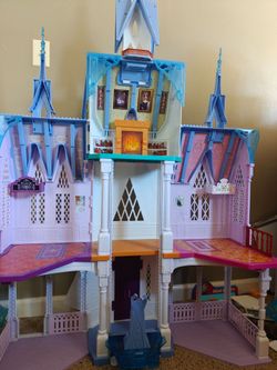Frozen Castle