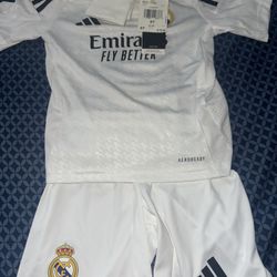 Real Madrid Kit 