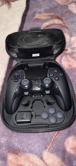 PlayStation 5 controller