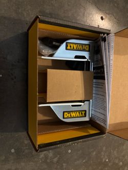 DeWalt Crown Stops