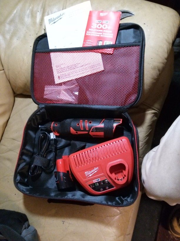 Milwaukee Rotary Tool