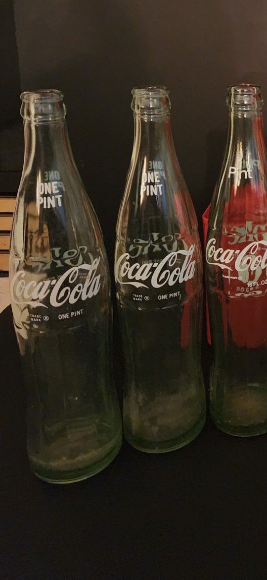 I Pint Glass Coke Bottles 
