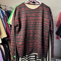 Long Sleeves Tribal Print Sweatshirt $2