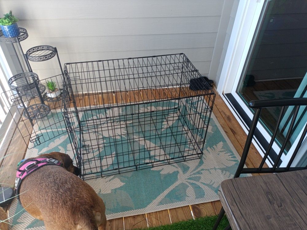 Dog Crate Medium 