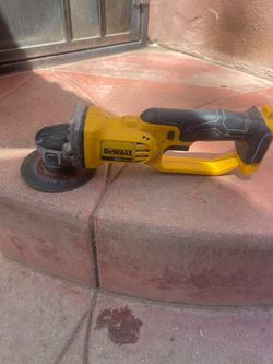 DEWALT Grinder