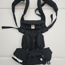 Ergobaby Carrier