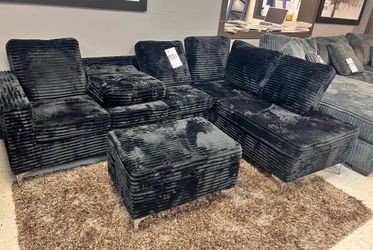 NEW SECTIONAL SOFA WITH OTTOMAN, INCLUDING FREE DELIVERY PAY UPON ARRIVAL