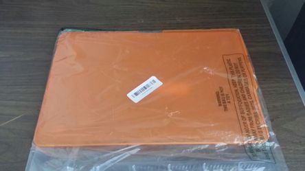 Speck See thru Hard Shell CASE - Mac Book 15"