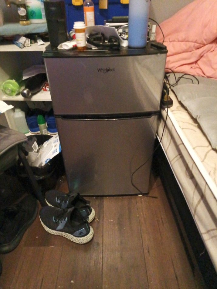 Whirlpool Mini Fridge