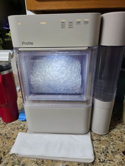 GE Opal Nugget Ice Maker