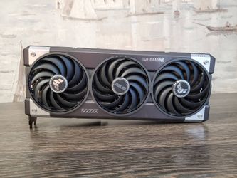 TUF Gaming 5070 Ti