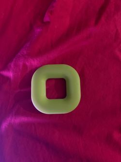 Headphones /wire holder