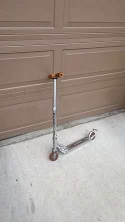 Orange & Silver Razor scooter