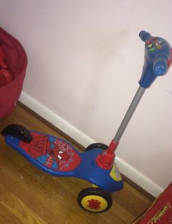Spider man bike has music on works perfectly