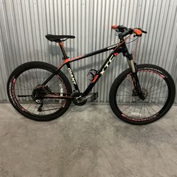 BICYCLE GIANT 27 SPEED SIZE 27,5 BRAND NEW 