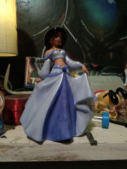 Disney Princess Jasmine Figurine