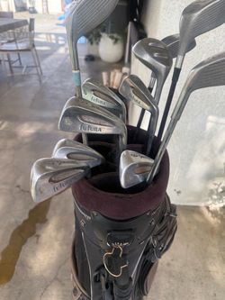Adult Right Hand Spalding Futura Golf Clubs