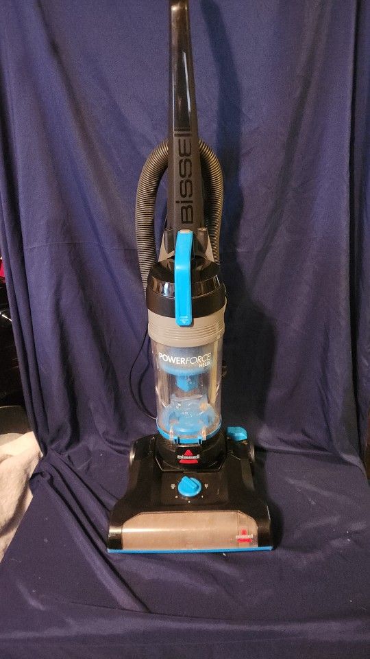 Bissell Vaccum Works Amazingly