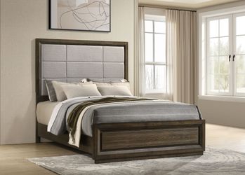 Atlas Grey/Dark Oak 63-inch Queen Upholstered Panel Bed