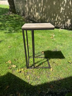 C-Shaped Side Table