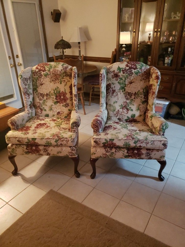 2 BROYHILL Floral Queen Anne Wing Back Chairs
