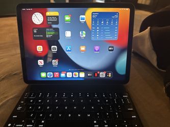 iPad Air 5th Gen 250g Storage WiFi + Cellular