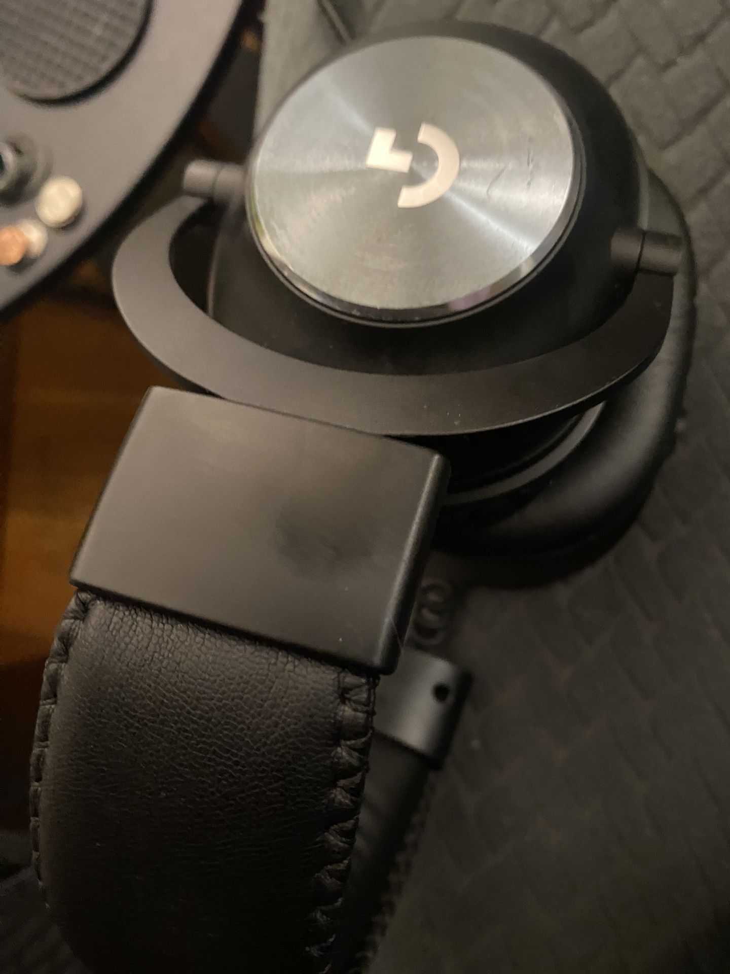 Wireless Logitech pro Headset