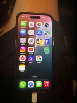 iPhone 16 pro 128gb Verizon locked