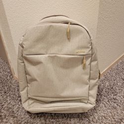 INCASE PACKPACK/LAPTOP BAG