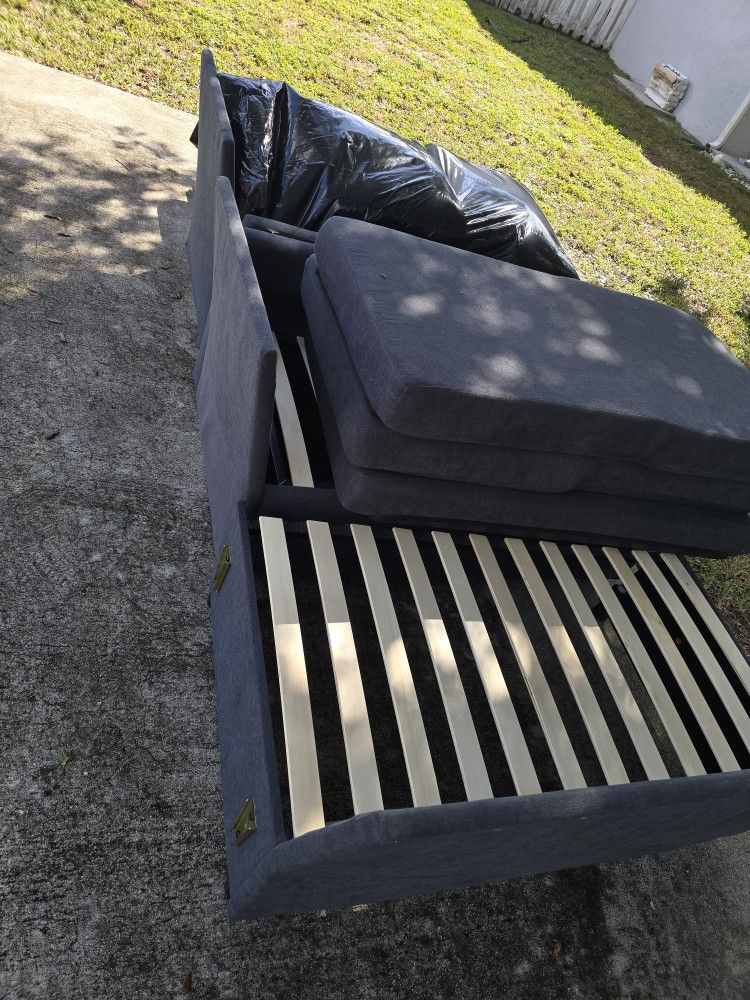 Couch With Storage