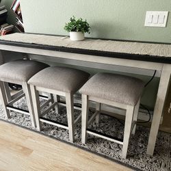 Long Bar Table With Stools 