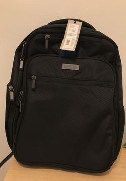 Kenneth Cole bookbag NEW Cost 250