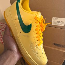 Patent leather Air Force 1 Yellow