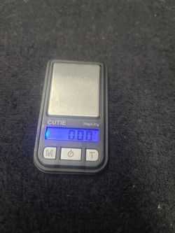Compact 200g scale