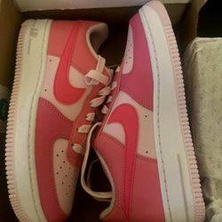 Youth Size 4.5 Shoes 