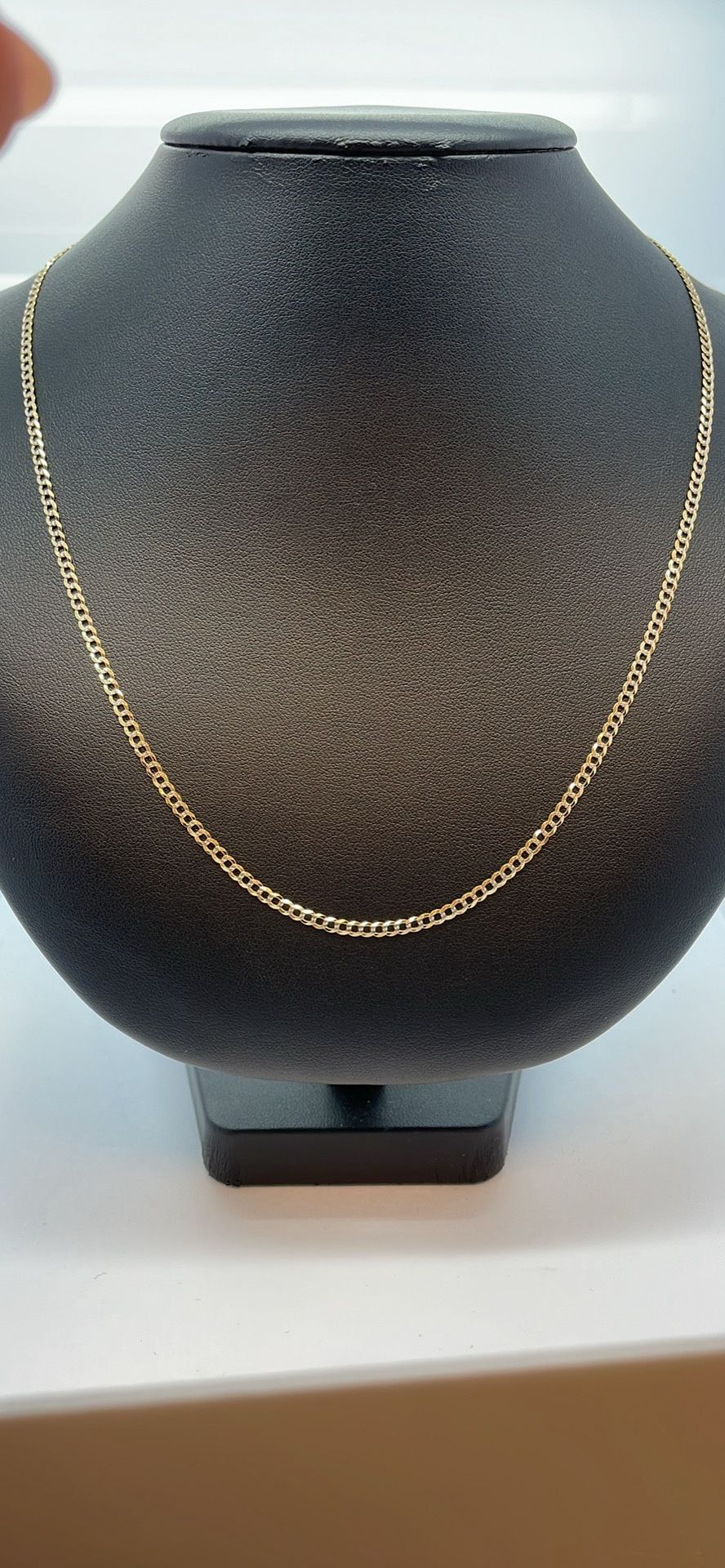 14 k Gold Two Tone Figaro Chain. New.