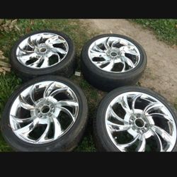 17" 4 Lugs-bolts Pattern Universal Wheels 