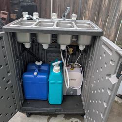 Portable 3 compartment sink, with hand sink