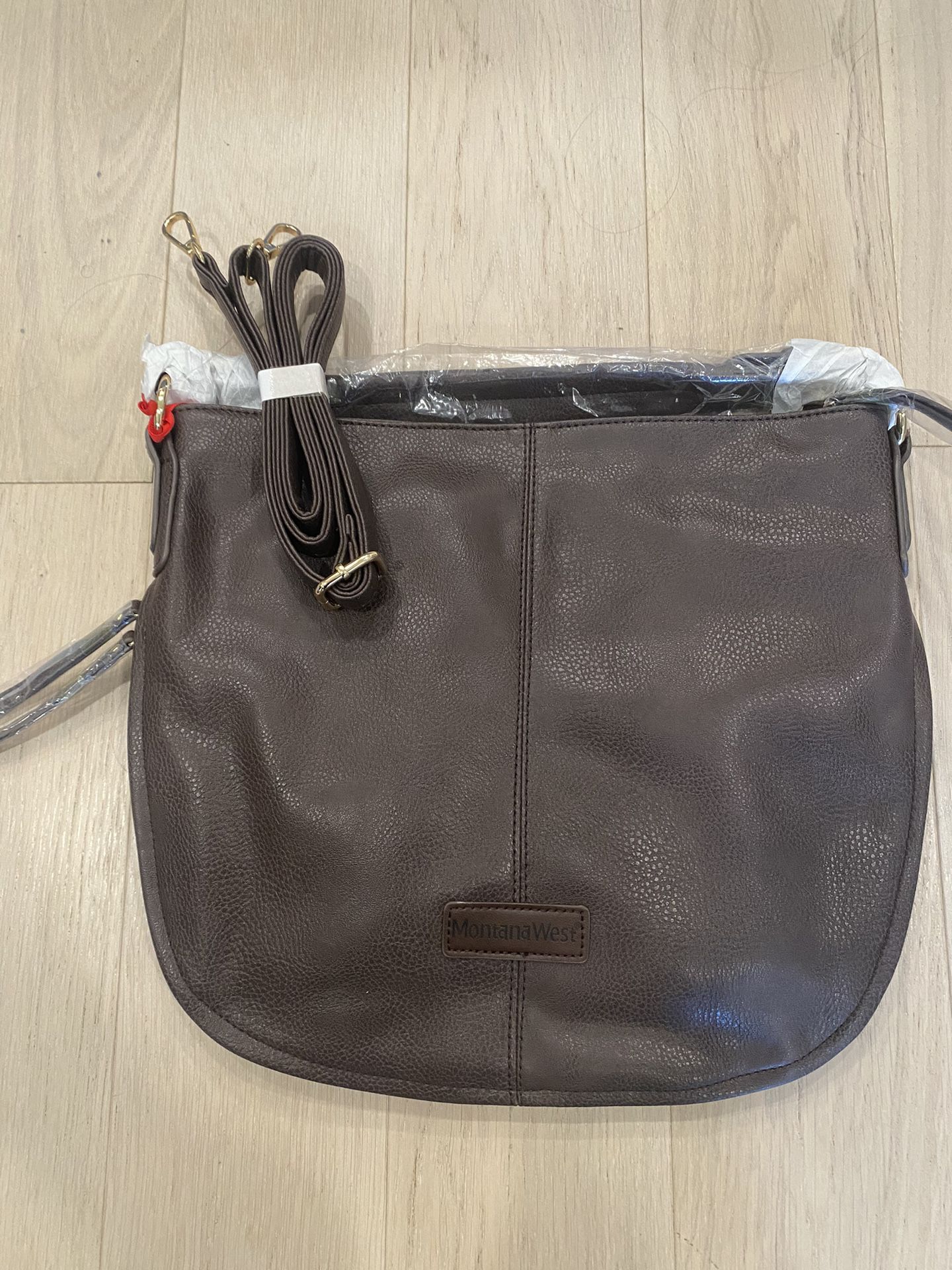 Women’s Brown Leather Purse 