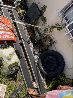 Truck steps