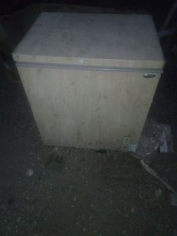 Deep freezer