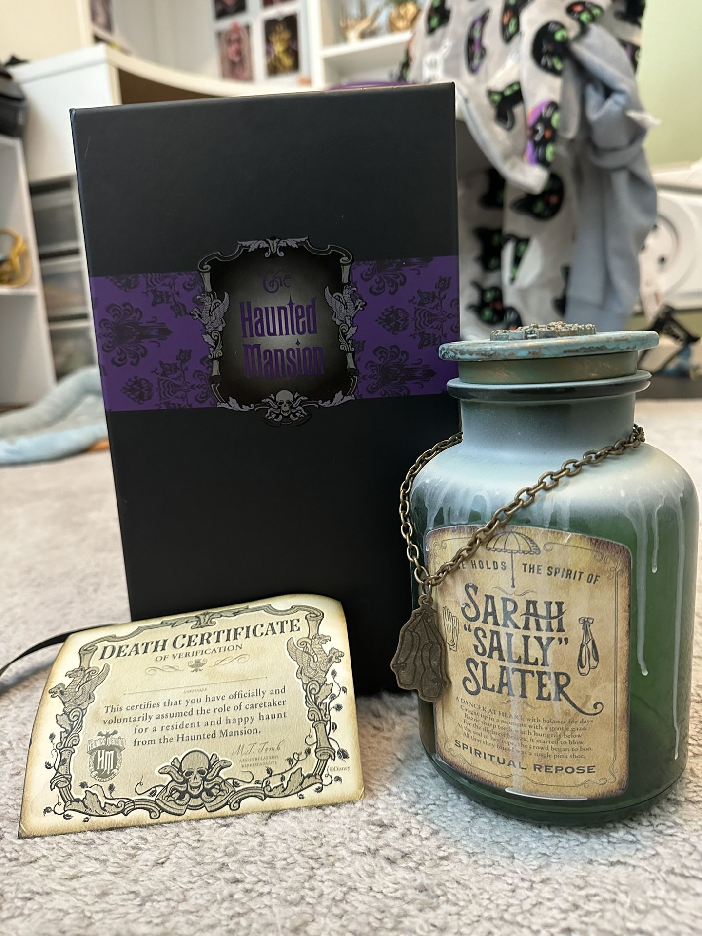 Haunted Mansion Host A Ghost Jar