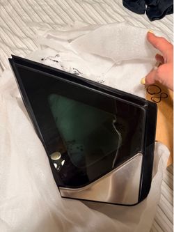 Kia k4 driver side quarter window panel. Oem part