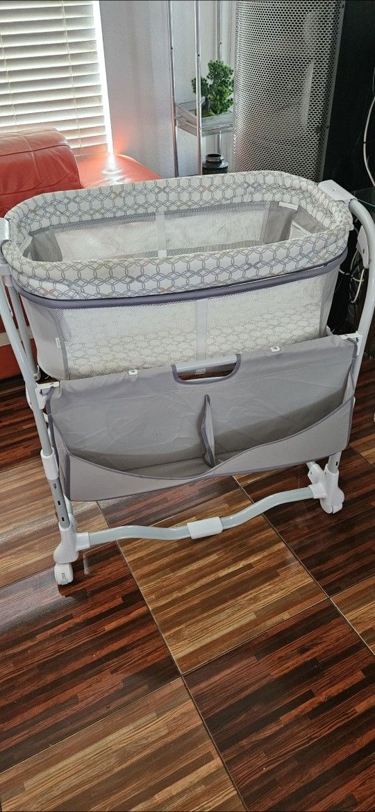 Ingenuity Baby Bassinet 