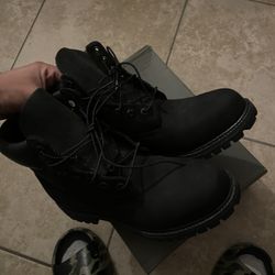 Black Timberland Boots 